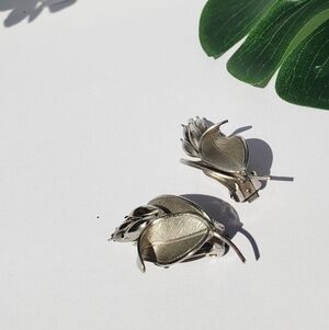 Vintage sterling silver plated clip earnings leaf